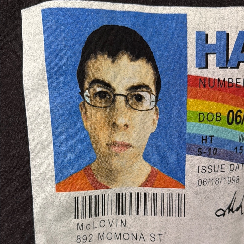 McLovin Hawaii Graphic Black T-Shirt - Picture 4 of 8